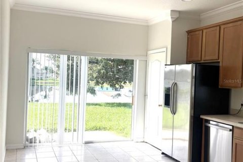 Villa ou maison à vendre à Kissimmee, Floride: 4 chambres, 159.79 m2 № 1902678 - photo 11