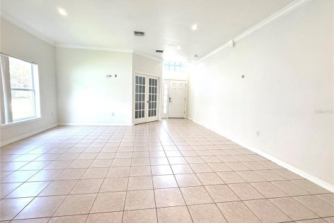 Villa ou maison à vendre à Kissimmee, Floride: 4 chambres, 159.79 m2 № 1902678 - photo 5
