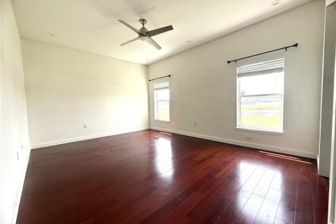 Villa ou maison à vendre à Kissimmee, Floride: 4 chambres, 159.79 m2 № 1902678 - photo 25