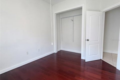 Villa ou maison à vendre à Kissimmee, Floride: 4 chambres, 159.79 m2 № 1902678 - photo 20