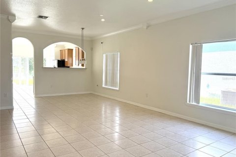 Villa ou maison à vendre à Kissimmee, Floride: 4 chambres, 159.79 m2 № 1902678 - photo 9