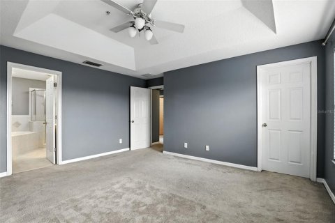 Townhouse in Winter Springs, Florida 3 bedrooms, 177.81 sq.m. № 1888564 - photo 23