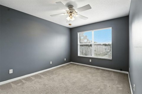 Townhouse in Winter Springs, Florida 3 bedrooms, 177.81 sq.m. № 1888564 - photo 27