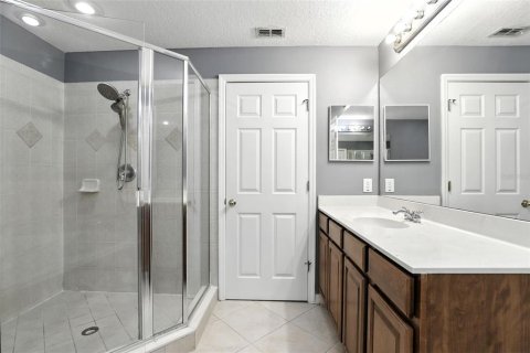 Townhouse in Winter Springs, Florida 3 bedrooms, 177.81 sq.m. № 1888564 - photo 25