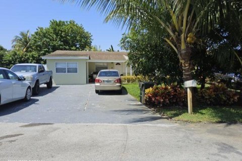 Villa ou maison à Fort Lauderdale, Floride 4 chambres, 78.04 m2 № 2089604