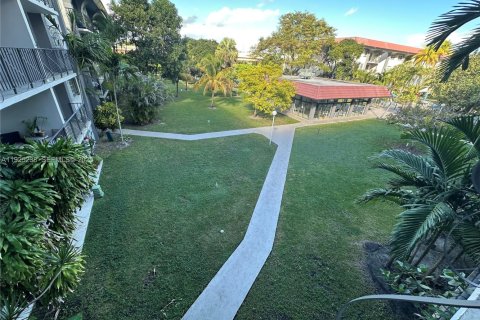 Copropriété à louer à Miami, Floride: 1 chambre, 72.46 m2 № 2039491 - photo 18