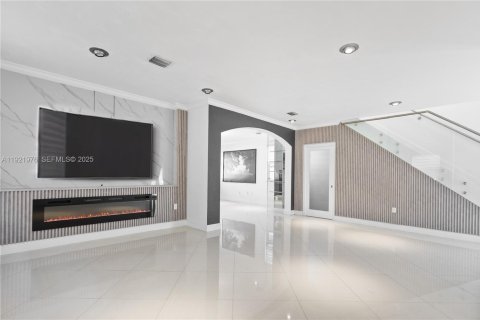 Adosado en alquiler en Miami, Florida, 3 dormitorios, 182 m2 № 1976970 - foto 7