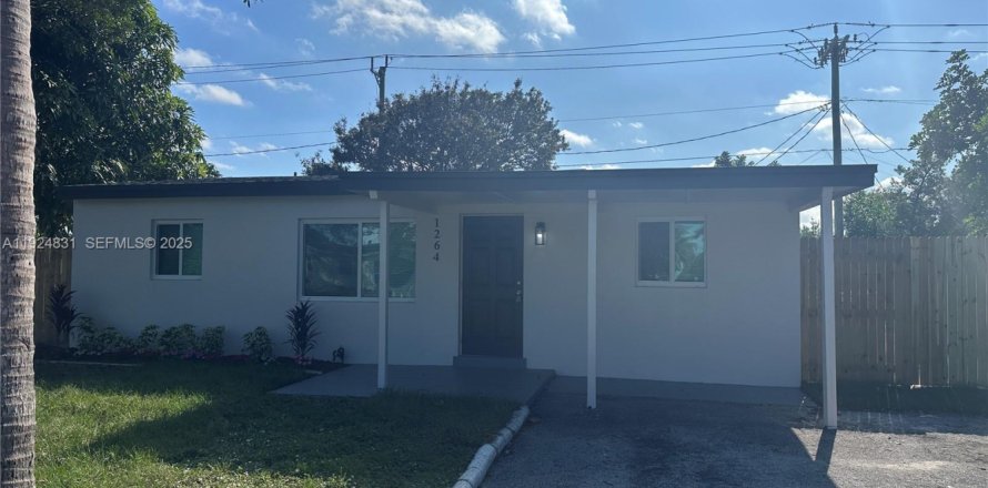 Дом в Помпано-Бич, Флорида 3 спальни, 82.5м2 № 1983079