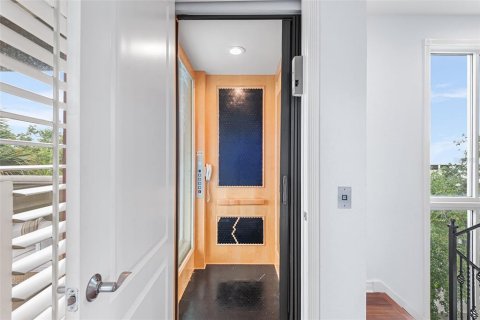 Adosado en alquiler en Tampa, Florida, 4 dormitorios, 253.07 m2 № 1879915 - foto 10
