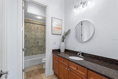 Adosado en alquiler en Tampa, Florida, 4 dormitorios, 253.07 m2 № 1879915 - foto 18