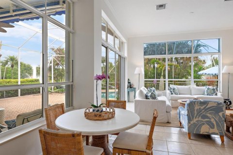 Villa ou maison à vendre à Hobe Sound, Floride: 4 chambres, 257.9 m2 № 2158403 - photo 17