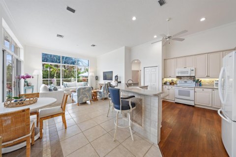 Villa ou maison à vendre à Hobe Sound, Floride: 4 chambres, 257.9 m2 № 2158403 - photo 16
