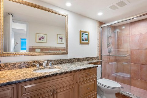 Купить кондоминиум в Сарасота, Флорида 8 комнат, 108.05м2, № 1555383 - фото 21
