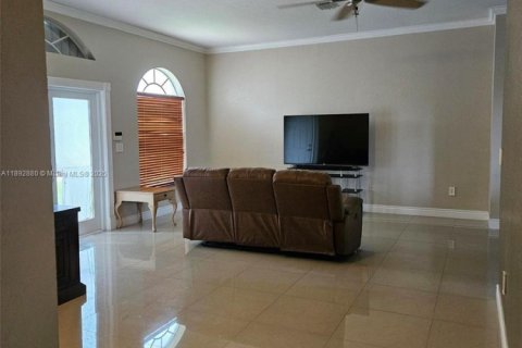 Villa ou maison à vendre à Homestead, Floride: 3 chambres, 143.16 m2 № 1946457 - photo 4