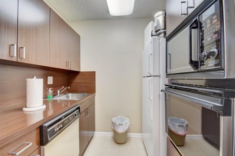 Condominio en venta en Boca Raton, Florida, 3 dormitorios, 197.32 m2 № 1231355 - foto 1