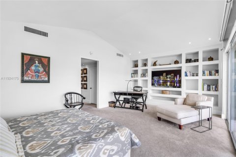 Casa en venta en Key Biscayne, Florida, 4 dormitorios, 398.55 m2 № 2002378 - foto 16
