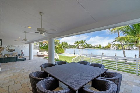 Casa en venta en Key Biscayne, Florida, 4 dormitorios, 398.55 m2 № 2002378 - foto 27