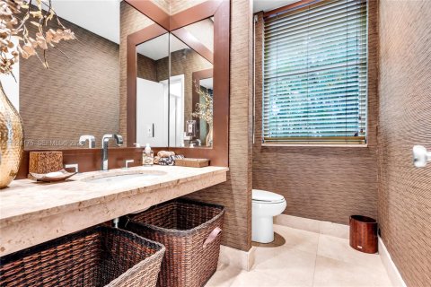 Casa en venta en Key Biscayne, Florida, 4 dormitorios, 398.55 m2 № 2002378 - foto 23