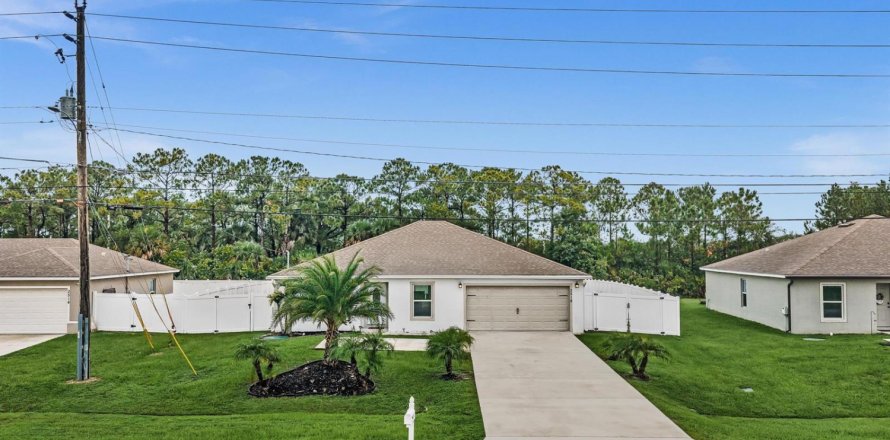 Villa ou maison à Port St. Lucie, Floride 3 chambres, 145.11 m2 № 2290080