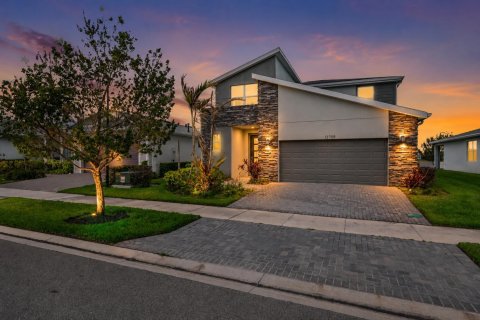 Casa en Port St. Lucie, Florida 4 dormitorios, 249.91 m2 № 2085678
