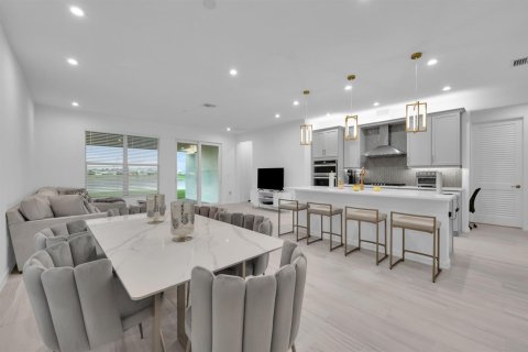 Casa en venta en Port St. Lucie, Florida, 4 dormitorios, 249.91 m2 № 2085678 - foto 9