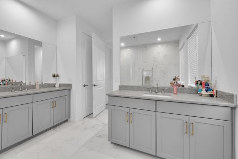 Casa en venta en Port St. Lucie, Florida, 4 dormitorios, 249.91 m2 № 2085678 - foto 26