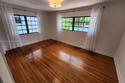 Casa en venta en Pinecrest, Florida, 6 dormitorios, 397.81 m2 № 2042749 - foto 17