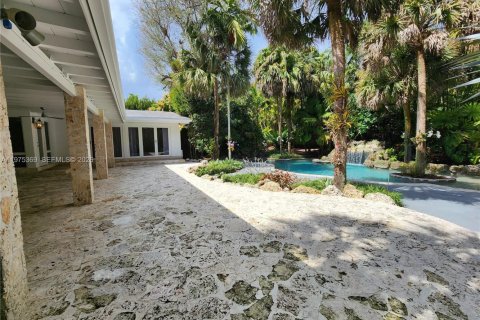 Casa en venta en Pinecrest, Florida, 6 dormitorios, 397.81 m2 № 2042749 - foto 26