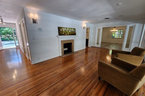 Casa en venta en Pinecrest, Florida, 6 dormitorios, 397.81 m2 № 2042749 - foto 9