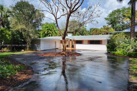 Casa en venta en Pinecrest, Florida, 6 dormitorios, 397.81 m2 № 2042749 - foto 2