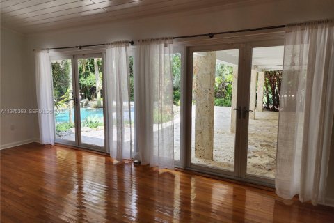 Casa en venta en Pinecrest, Florida, 6 dormitorios, 397.81 m2 № 2042749 - foto 14