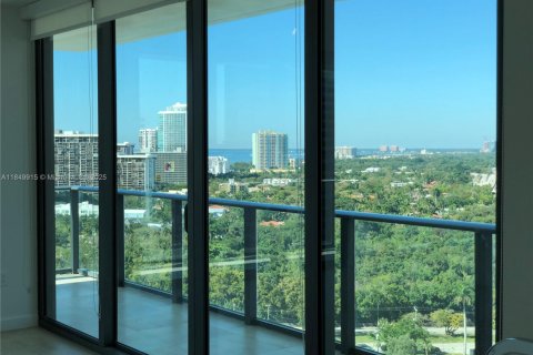Condo in Miami, Florida, 3 bedrooms  № 1852421 - photo 8
