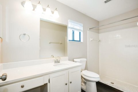 Villa ou maison à louer à Oviedo, Floride: 3 chambres, 123 m2 № 2092039 - photo 12