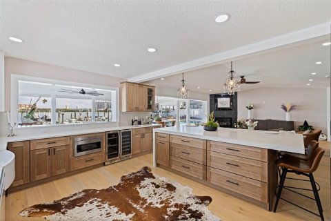 Casa en venta en Saint Petersburg, Florida, 3 dormitorios, 237.27 m2 № 2097344 - foto 18