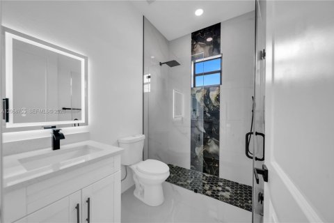 Casa en venta en Lehigh Acres, Florida, 4 dormitorios, 168.62 m2 № 2169112 - foto 15