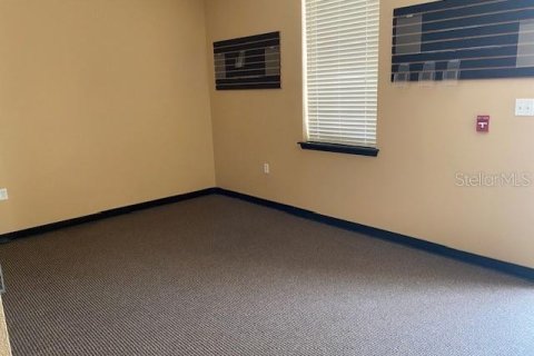 Propiedad comercial en alquiler en Lake Mary, Florida, 92.53 m2 № 1644782 - foto 8