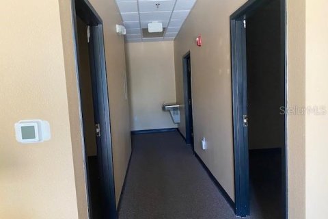Propiedad comercial en alquiler en Lake Mary, Florida, 92.53 m2 № 1644782 - foto 7