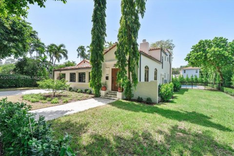 Villa ou maison à vendre à Miami Shores, Floride: 5 chambres, 305.09 m2 № 2313700 - photo 17
