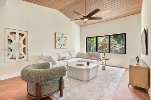 Villa ou maison à vendre à Miami Shores, Floride: 5 chambres, 305.09 m2 № 2313700 - photo 23