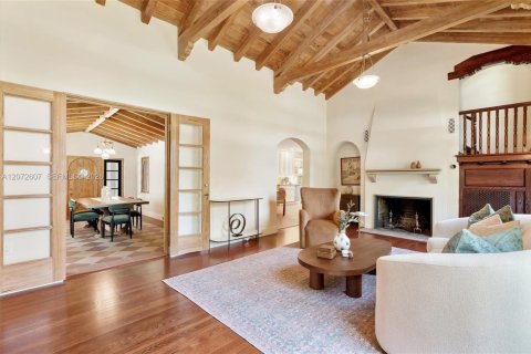 Villa ou maison à vendre à Miami Shores, Floride: 5 chambres, 305.09 m2 № 2313700 - photo 18