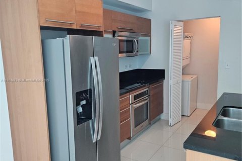 Купить кондоминиум в Майами, Флорида 2 спальни, 93.46м2, № 1967811 - фото 9