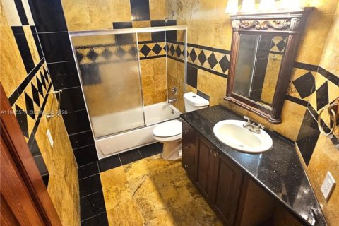 Снять в аренду виллу или дом в Майами, Флорида 5 спален, 279.54м2, № 2002520 - фото 11