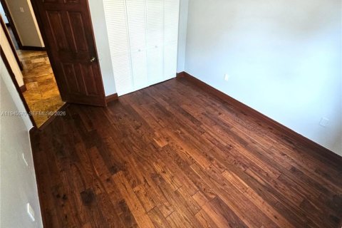 Снять в аренду виллу или дом в Майами, Флорида 5 спален, 279.54м2, № 2002520 - фото 14