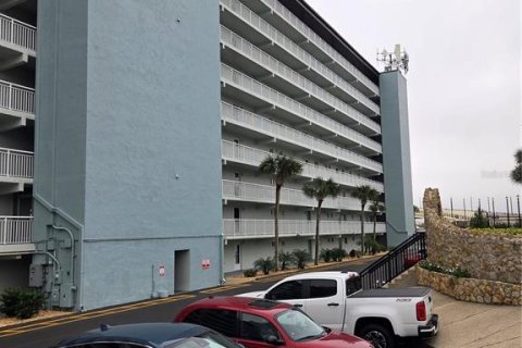 Copropriété à vendre à Daytona Beach, Floride: 2 chambres, 101.73 m2 № 2213857 - photo 12