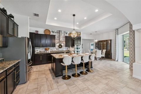 House in Weeki Wachee, Florida 4 bedrooms, 327.76 sq.m. № 1826360 - photo 20