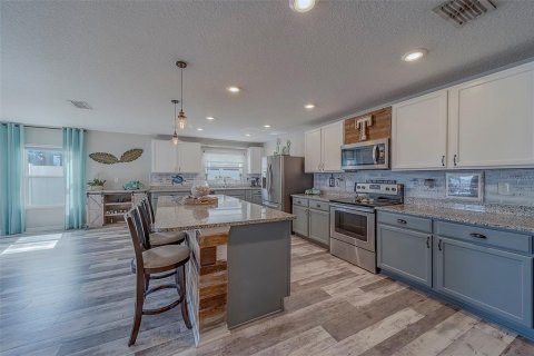 Villa ou maison à vendre à Riverview, Floride: 4 chambres, 254.46 m2 № 1785027 - photo 14