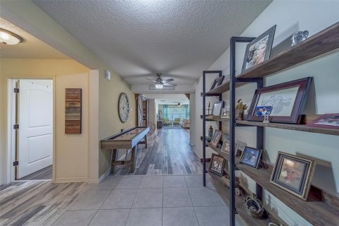 Villa ou maison à vendre à Riverview, Floride: 4 chambres, 254.46 m2 № 1785027 - photo 3