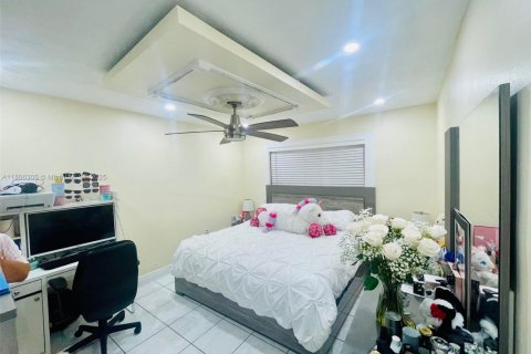 Condo in Miami Gardens, Florida, 1 bedroom  № 1739557 - photo 6