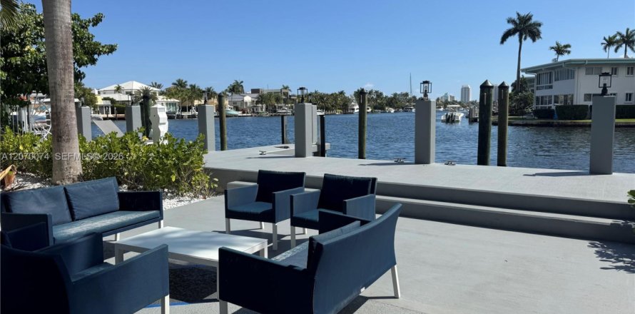 Condo à Fort Lauderdale, Floride, 1 chambre  № 2300183
