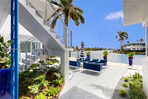 Copropriété à louer à Fort Lauderdale, Floride: 1 chambre, 50.17 m2 № 2300183 - photo 12